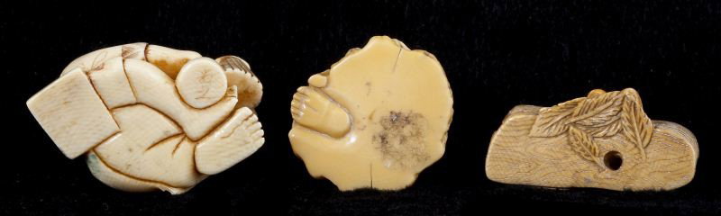 Group of Seven Japanese Ivory and Bone Netsuke - 4