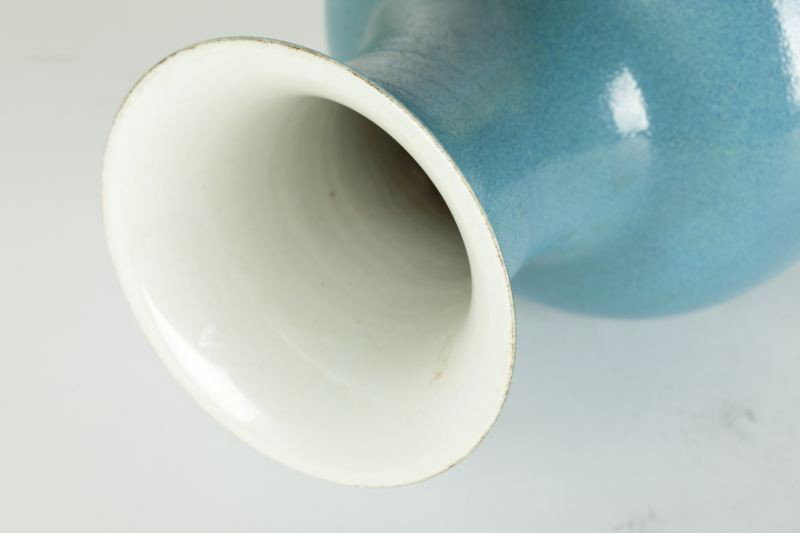 Chinese Porcelain Robin's Egg Baluster Vase - 3