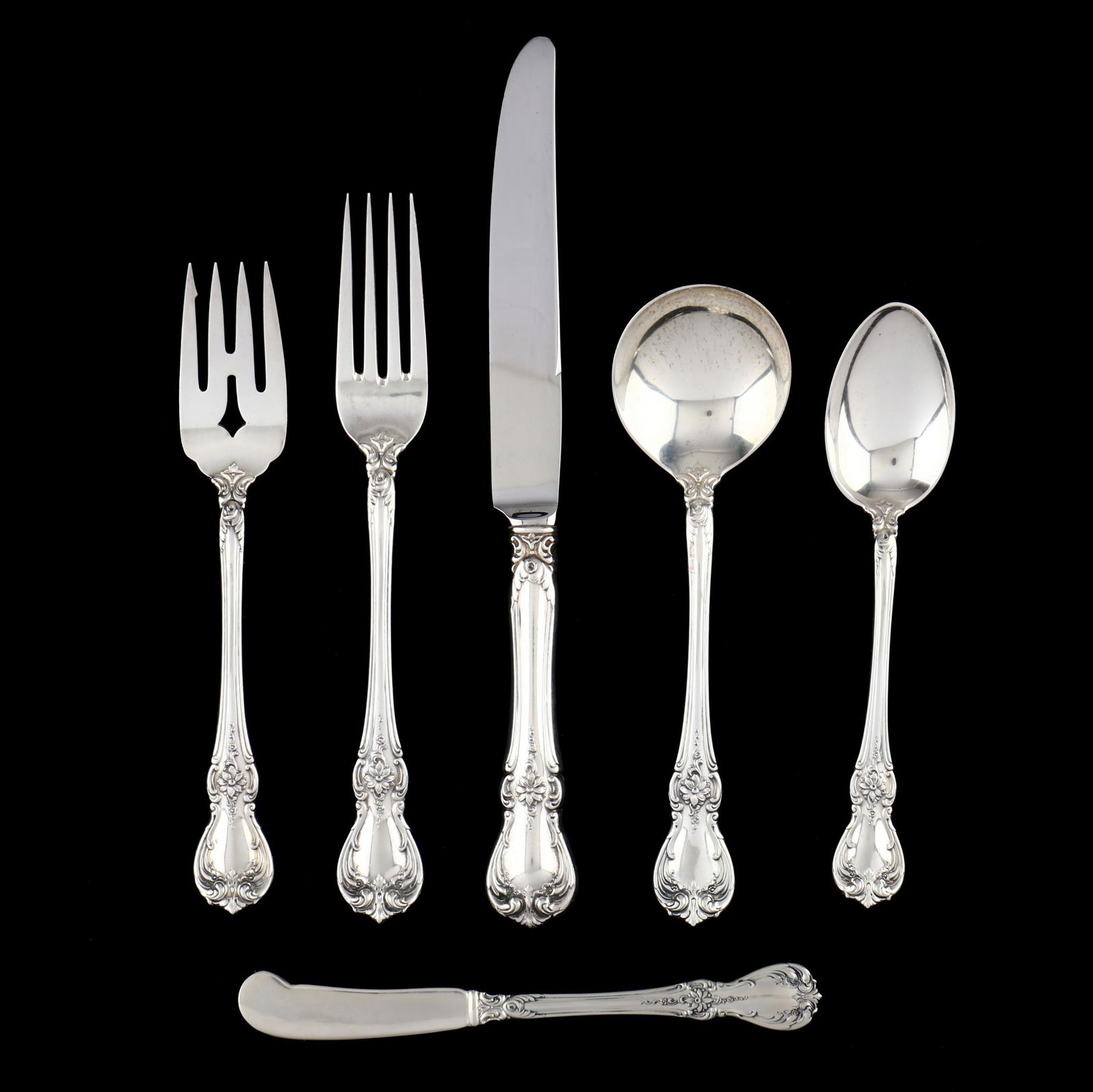 Towle Old Master Sterling Silver Flatware Service Mar 16, 2023