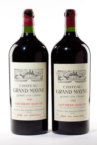 Chateau Grand Mayne: Chateau Grand Mayne "A wine with plenty of compact fruit and backbone. Good ruby color. Plenty of chocolate and berry character on the nose. Full-bodied, with lots of silky tannins and a long, fresh f