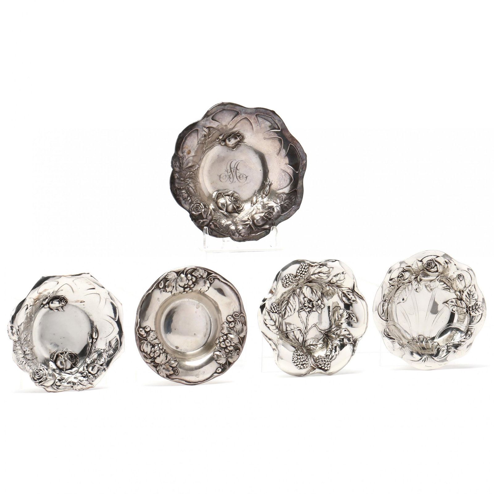 A Collection of American Sterling Silver Art Nouveau Nut and Bon Bon Bowls (1 of 11)
