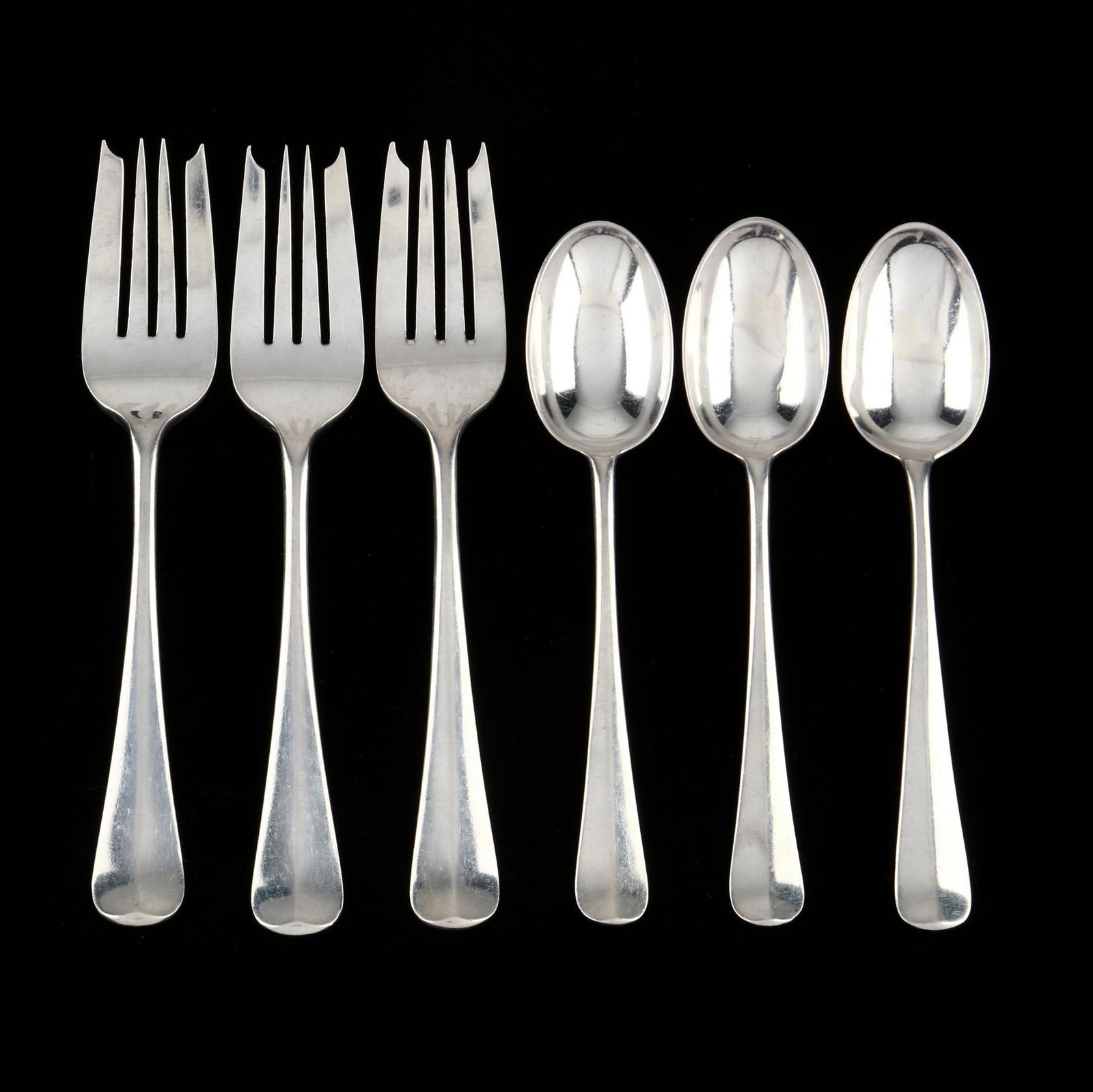 Six Pieces of Elizabeth II  Queen Anne  Silver Flatware, Mark of James Robinson (1 of 2)