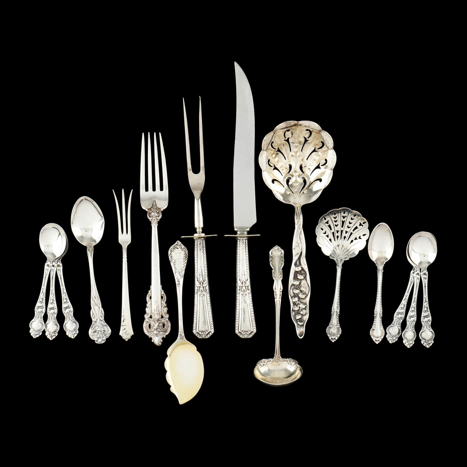 Sixteen Assorted Sterling Silver Flatware Pieces (1 of 11)