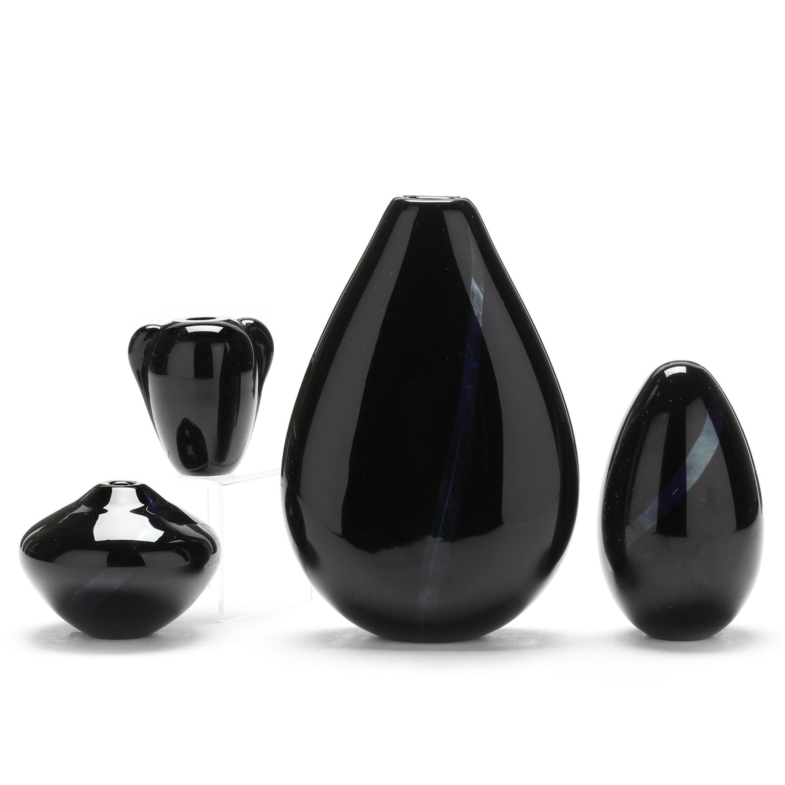 Four Vandermark Art Glass Vases (1 of 8)