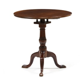 American Queen Anne Mahogany Tilt Top Tea Table