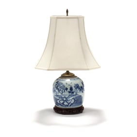 A Chinese Blue and White Porcelain Ginger Jar Lamp