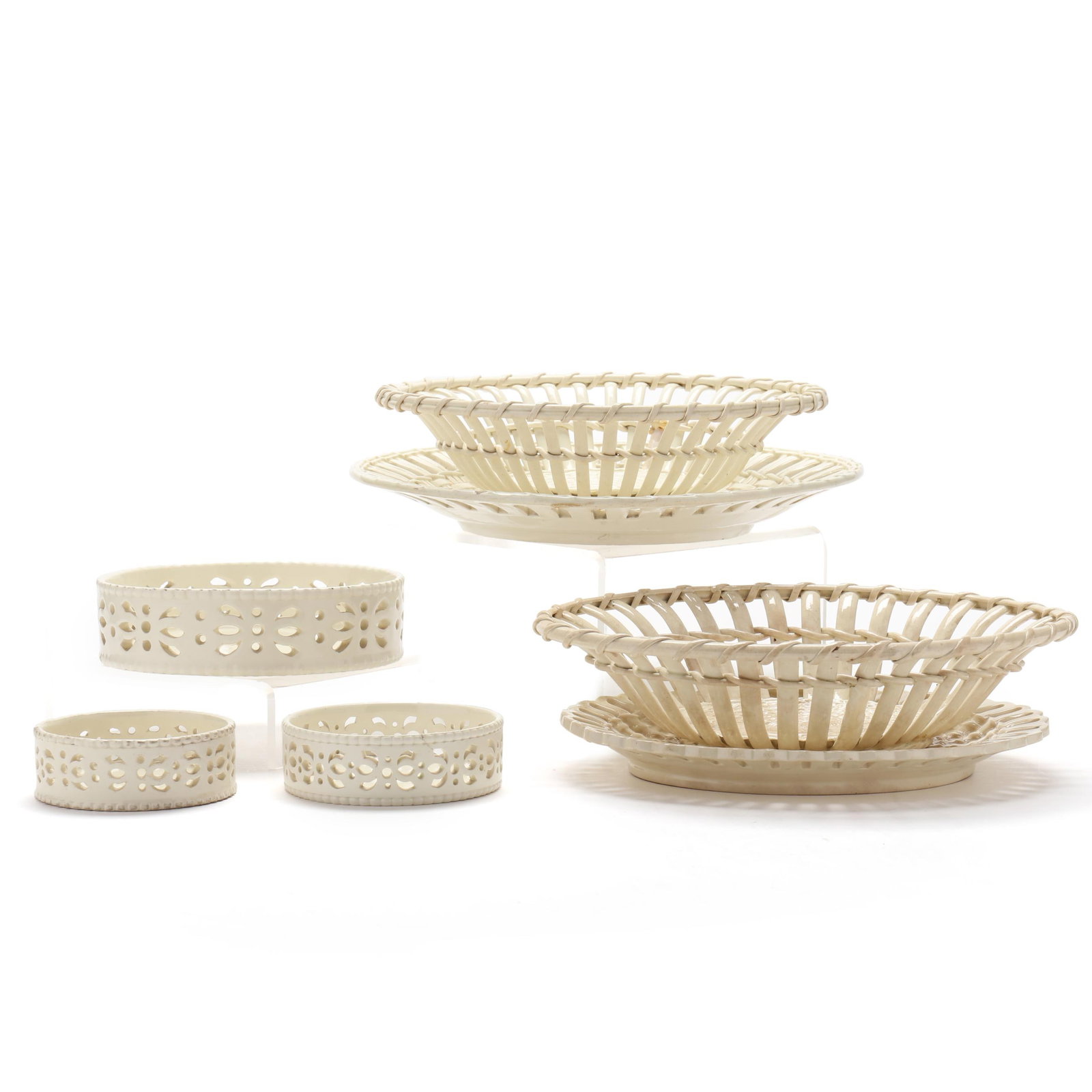 A Group of Wedgwood Creamware Tableware (1 of 17)