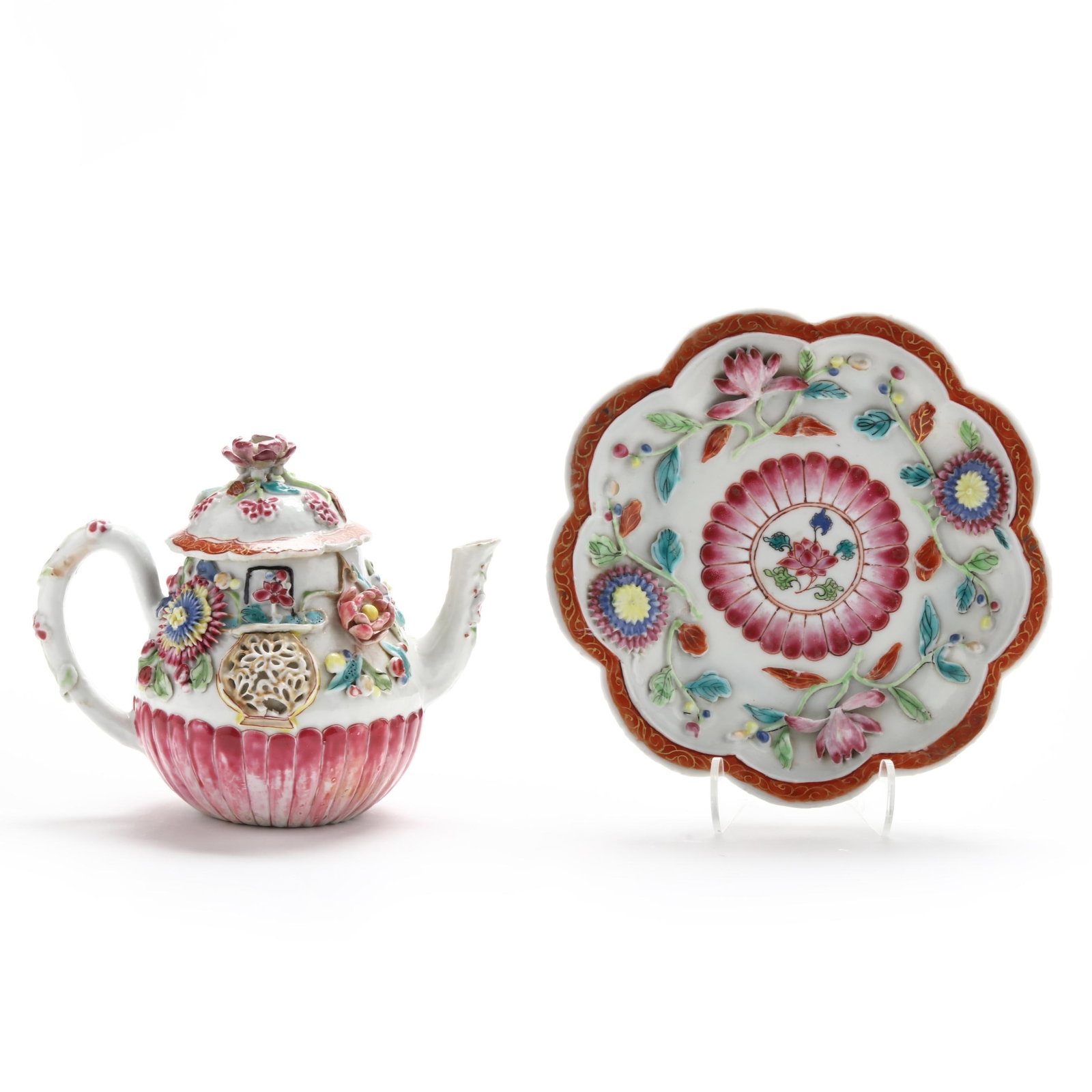 A Chinese Export Porcelain Molded and Relief Rose Teapot with Underplate (1 of 8)