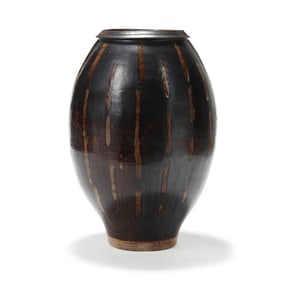 Daniel Johnston (Seagrove, NC), Monumental Salt Glazed Floor Jar