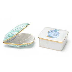 A Herend Porcelain Fishnet Oyster and Bunny Box