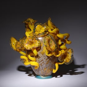 Dale Chihuly (American, b. 1941), Gilded Yellow Venetian with Lilies