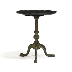 Queen Anne Style Chinoiserie Tilt Top Tea Table