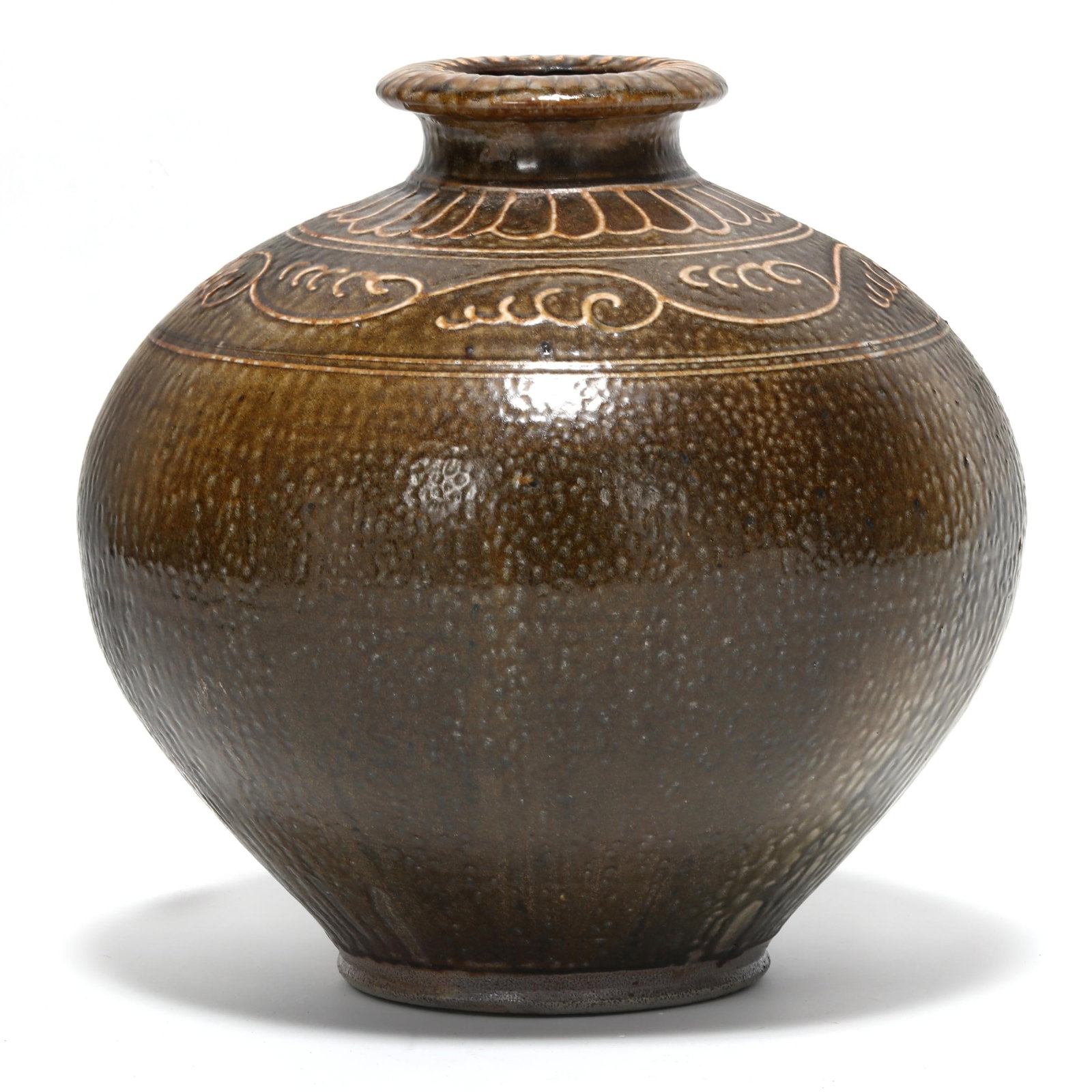 Daniel Johnston (Seagrove, NC), Large Slip Decorated Pot (1 of 4)