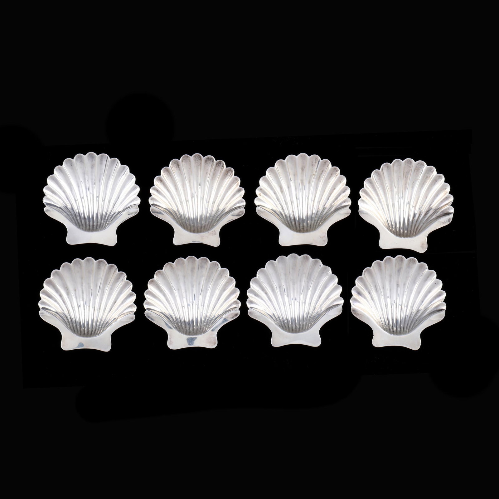 Set of Eight Sterling Silver Shell Nut Dishes by Graff, Washbourne & Dunn (1 of 3)