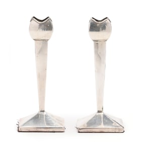 Pair of Edwardian Silver Candlesticks, Mark of William Devenport