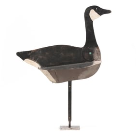 Folding Canada Goose Decoy on Stand