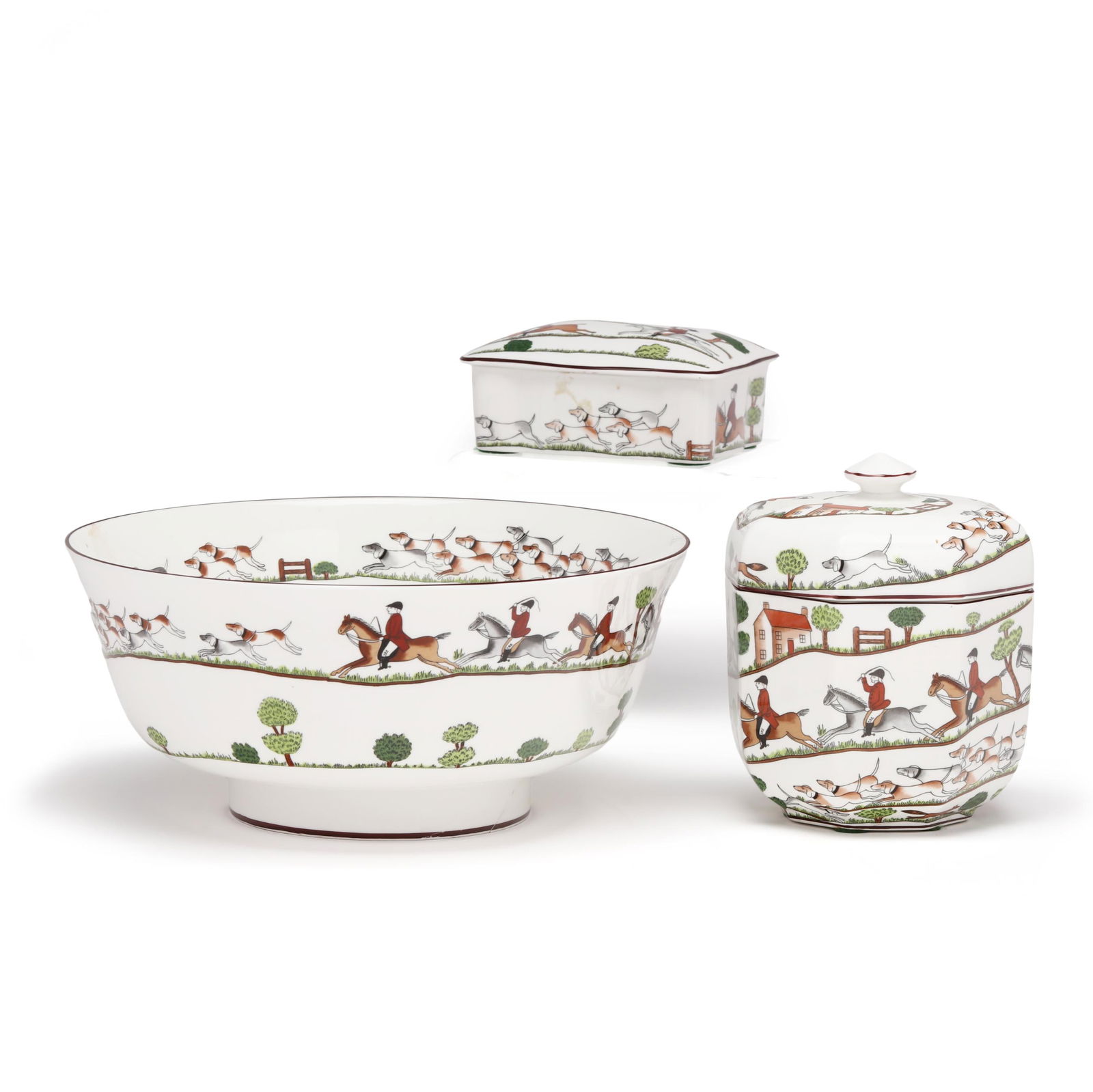 Three English Porcelain Hunting Scene Servingware: Three English Porcelain Hunting Scene Servingware late 20th century, discontinued bone china pattern, including a Crown Staffordshire footed Oriental salad serving bowl (4 5/8 x 10 1/4 x 10 1/4 in.) a