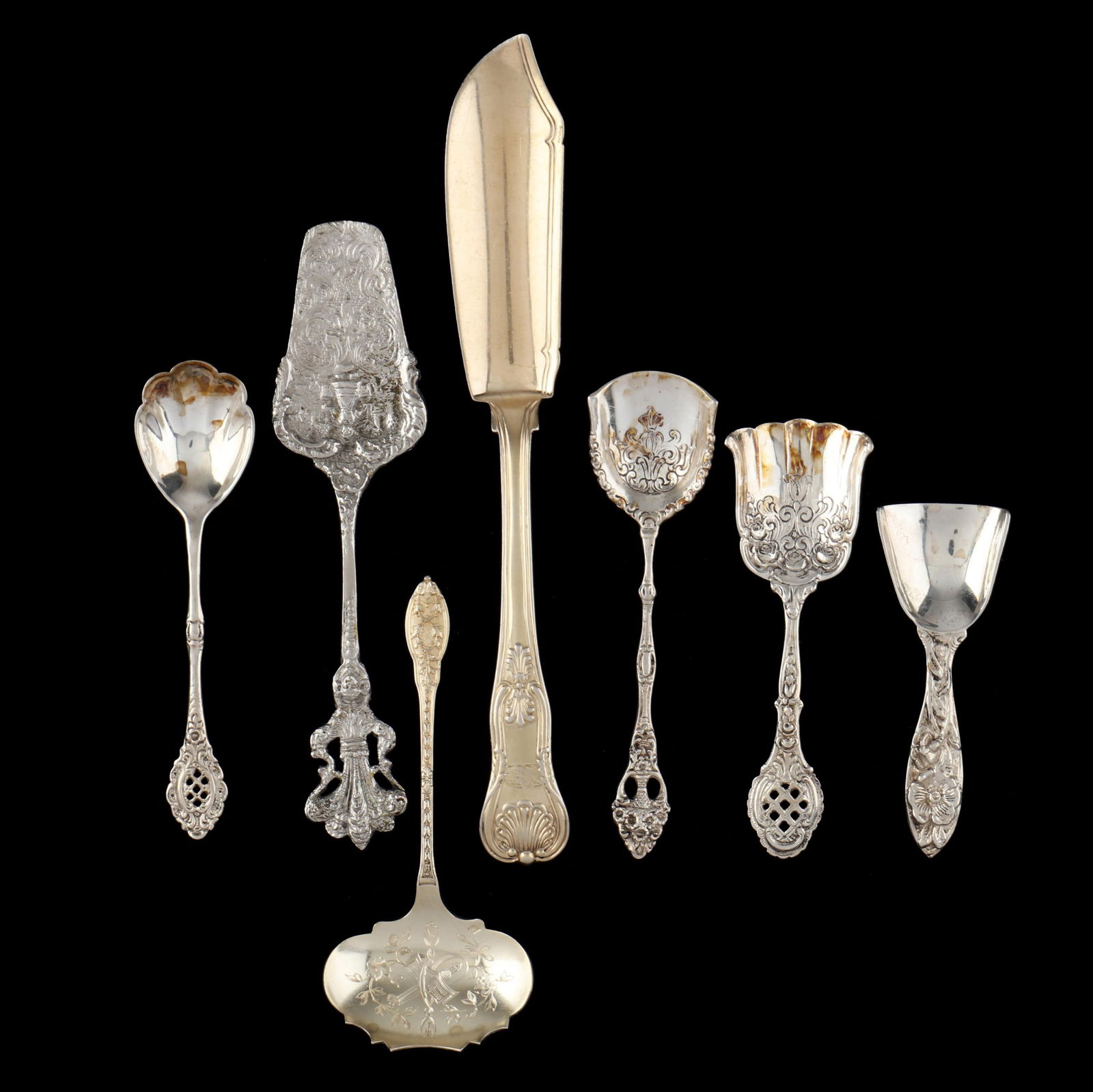 Assortment of Continental Silver Flatware Servers (1 of 7)
