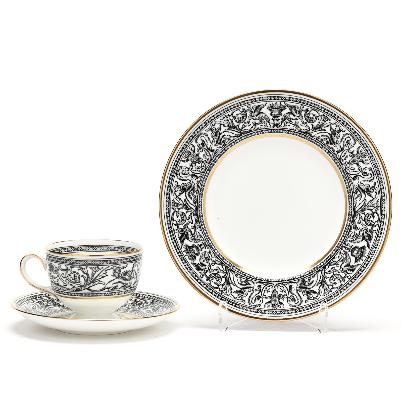 A Group of Wedgewood  Florentine Black  Dinnerware (1 of 6)