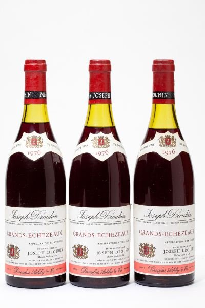 1976 Grands Echezeaux, Joseph Drouhin: Grands Echezeaux 1976 3 bottles Joseph Drouhin 1-2cm, 2-3cm Removed from a large subterranean wine cellar of an avid Buffalo, New York wine collector and wine educator.