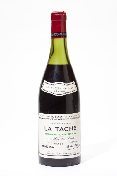 1964 La Tache, Domaine de la Romanee Conti: La Tache 1964 1 bottle Domaine de la Romanee Conti 5cm