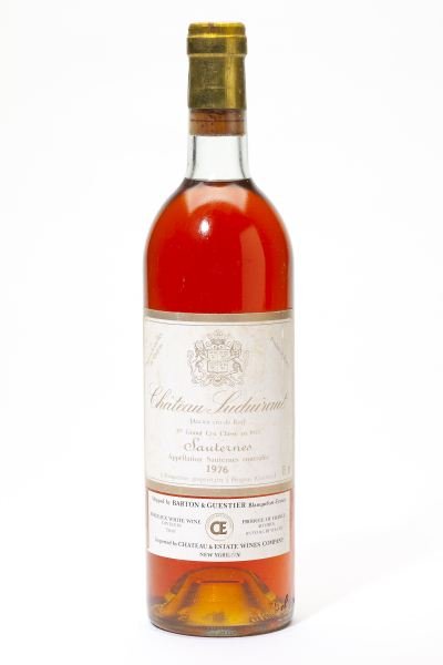 1976 Chateau Suduiraut: Chateau Suduiraut 1976 7 bottles Sauternes 2vts, 3ts, 2hs, 7lbsl, 3ssos Removed from a large subterranean wine cellar of an avid Buffalo, New York wine collector and wine educator.