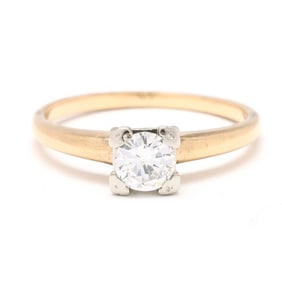 Gold and Diamond Solitiare Ring