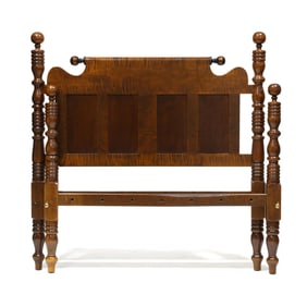 Leonards, Tiger Maple Queen Size Bed