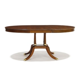 Federal Style Single Pedestal Mahogany Dining Table