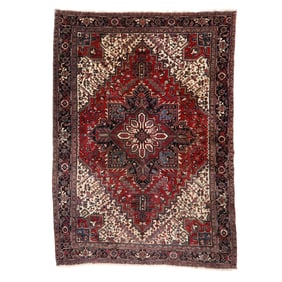 Heriz Room Size Carpet