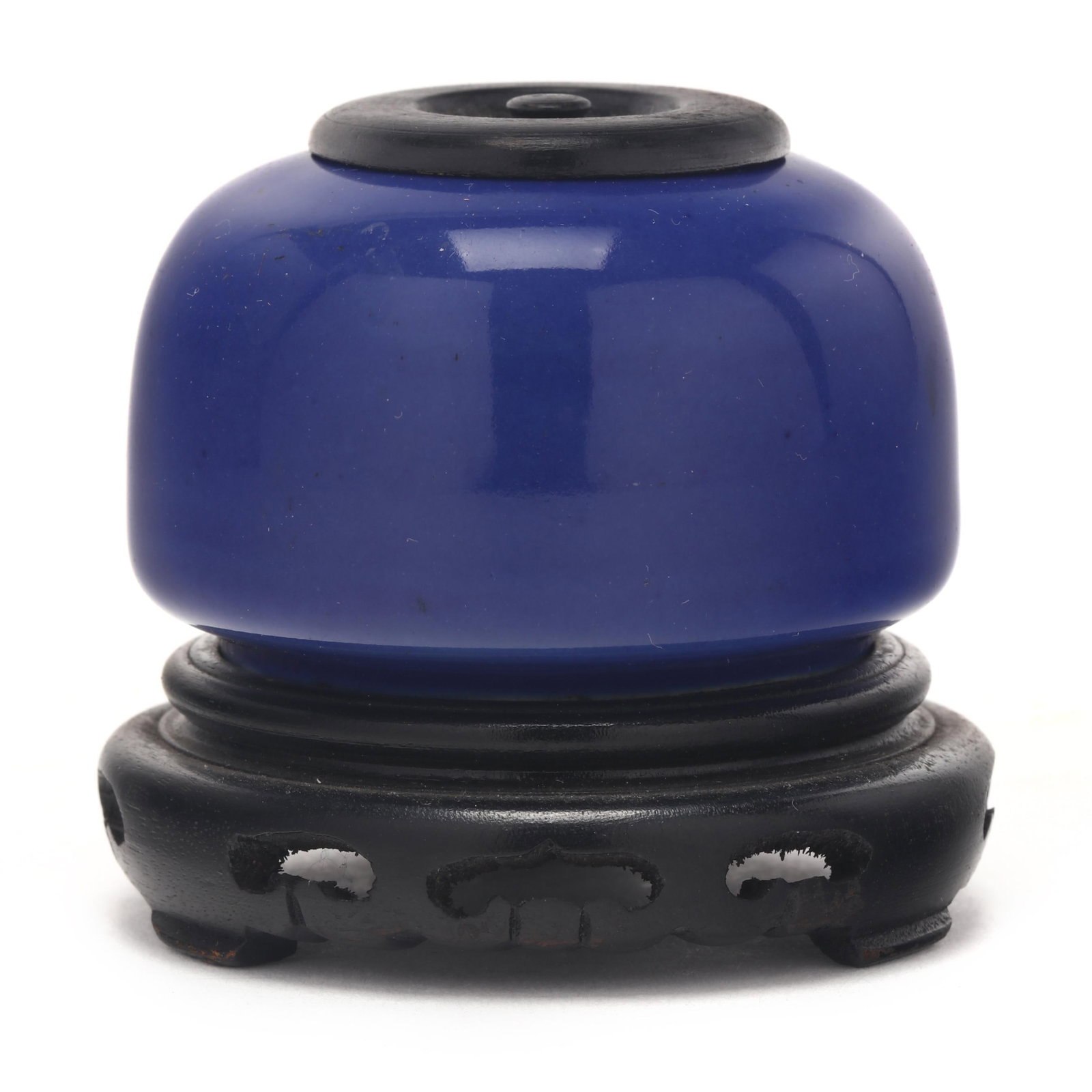 A Small Chinese Porcelain Blue Glazed Water Pot (1 of 4)