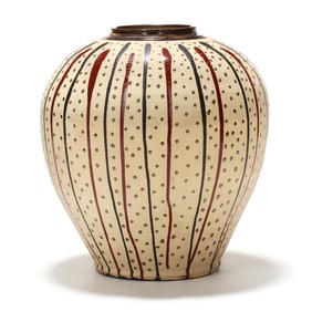Richard Wright (Lenoir, NC), Studio Pottery Floor Vase
