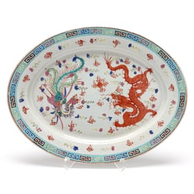 A Chinese Porcelain Oval Platter with Dragon and Phoenix