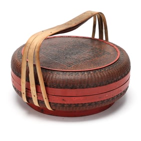 A Chinese Circular Wedding Basket