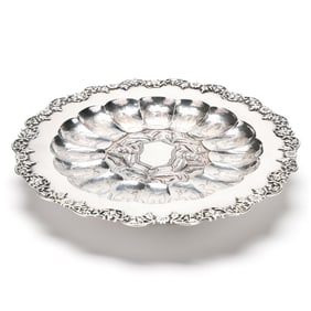 A Chinese Export Silver Footed Serving Dish