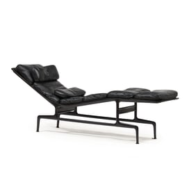 Charles and Ray Eames, Eames Lounge