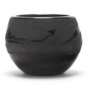 Merton Sisneros (20th century), Santa Clara Pueblo Blackware Bowl