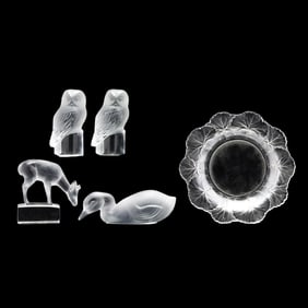 Four Frosted Crystal Animals and a Tray, Lalique and Baccarat