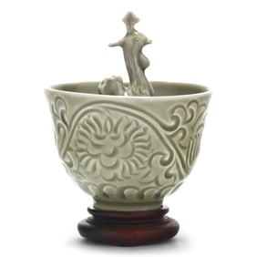 A Chinese Celadon Tea Cup with Rooster Head