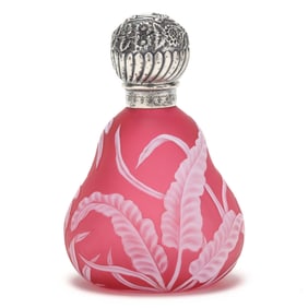Thomas Webb, Cameo Glass Perfume Bottle