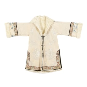 A Chinese Fur Lined White Silk Robe