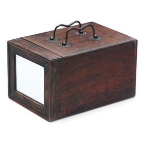 Chinese Wooden Traveling Vanity