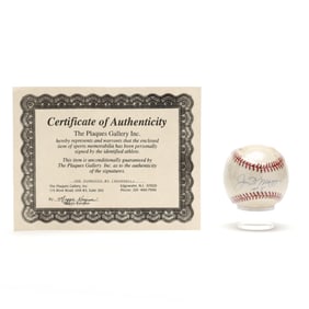 Joe Dimaggio Signed Baseball with Certificate of Authenticity