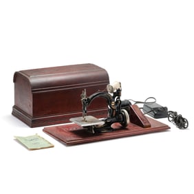 Cased Willcox & Gibbs Automatic Silent Sewing Machine with Manual