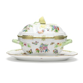 Herend  Queen Victoria  Green Border Porcelain Tureen and Undertray