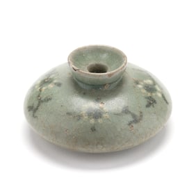 A Korean Celadon Glazed Stoneware Oil Jar