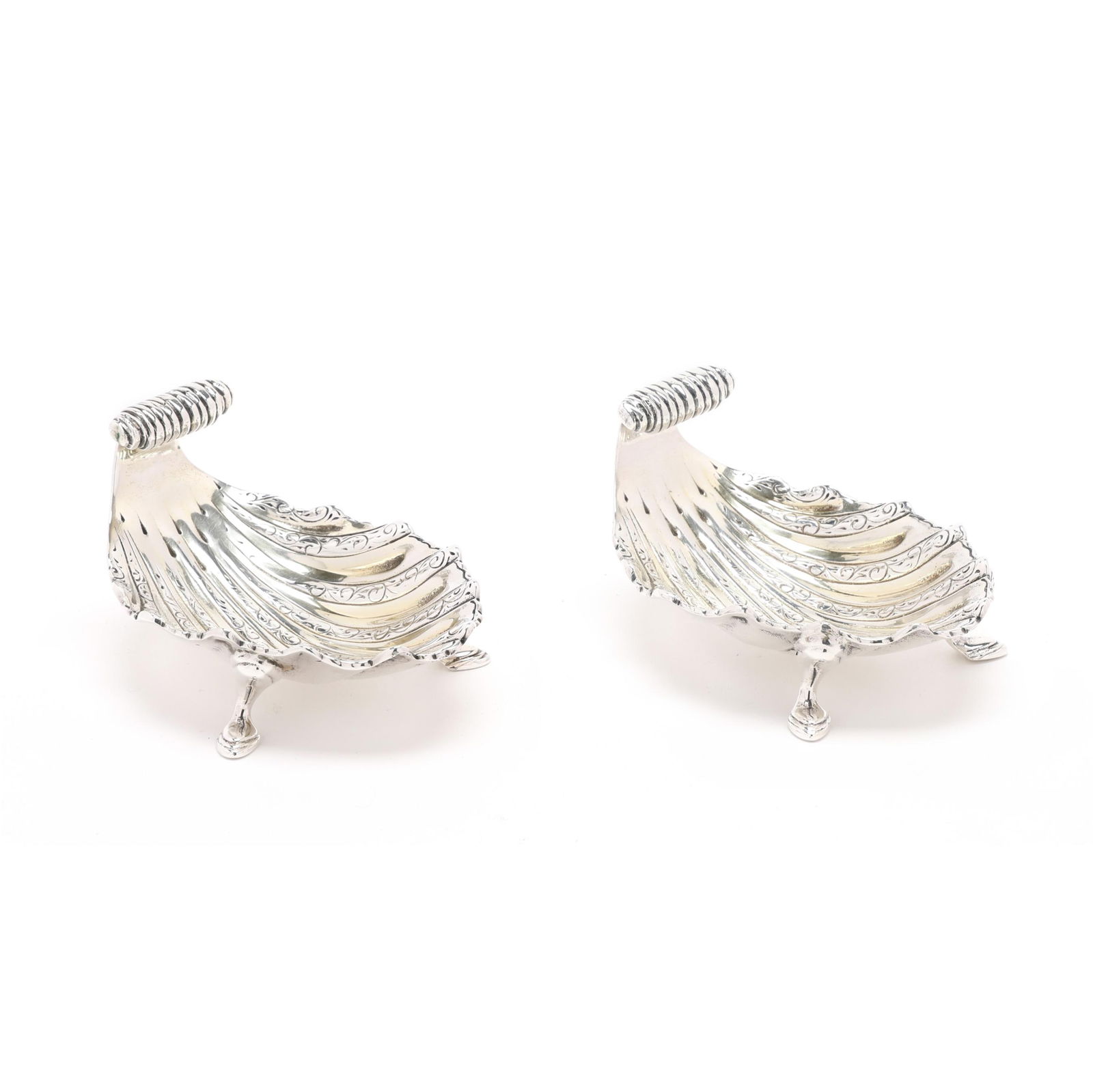 Pair of Sterling Silver Shell Master Salt Cellars (1 of 6)