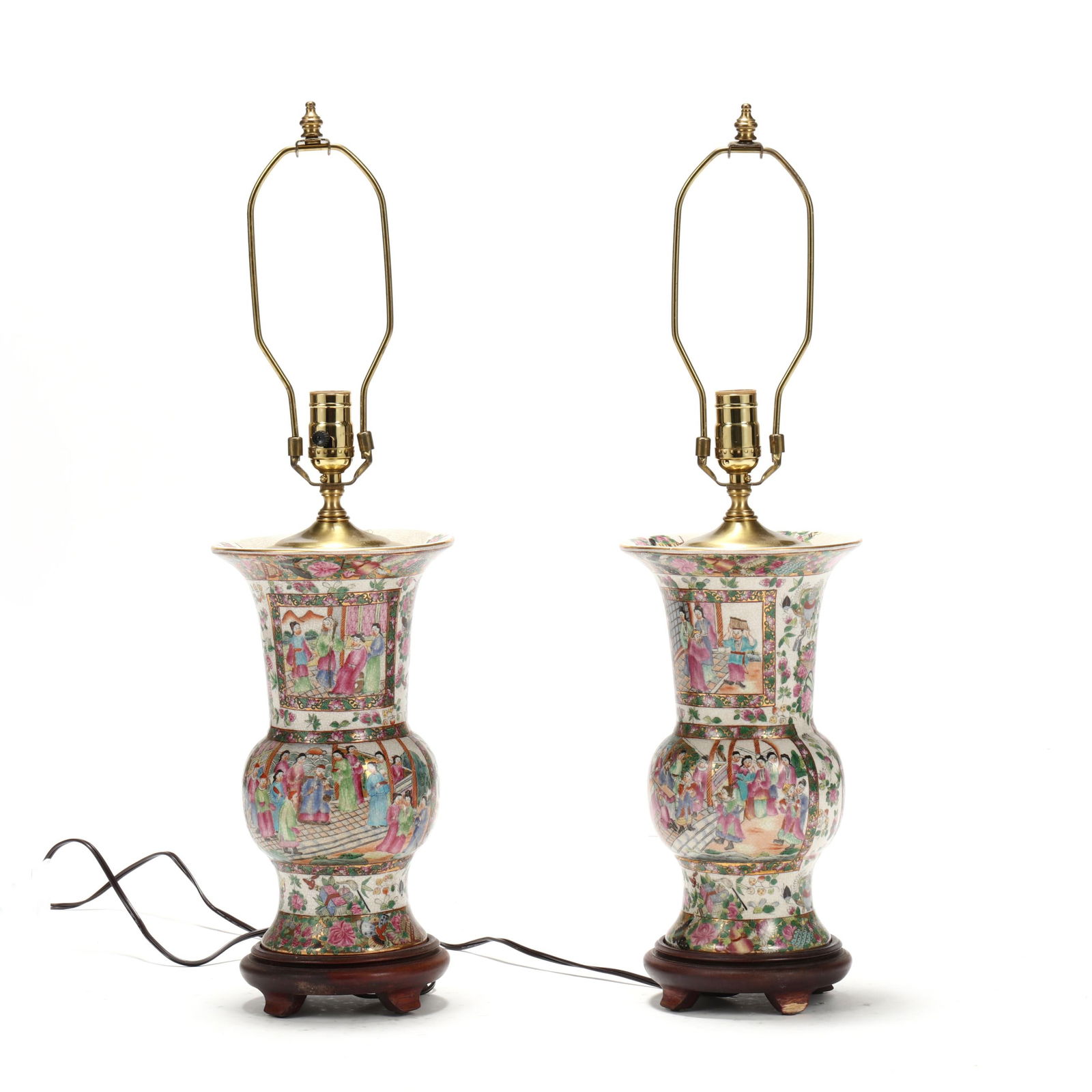 A Pair of Chinese Export Porcelain Rose Medallion Vase Lamps (1 of 5)