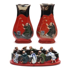 Sumida Gawa, A Pair of Vases and Oval Bowl with Figures
