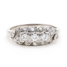White Gold and Diamond Ring
